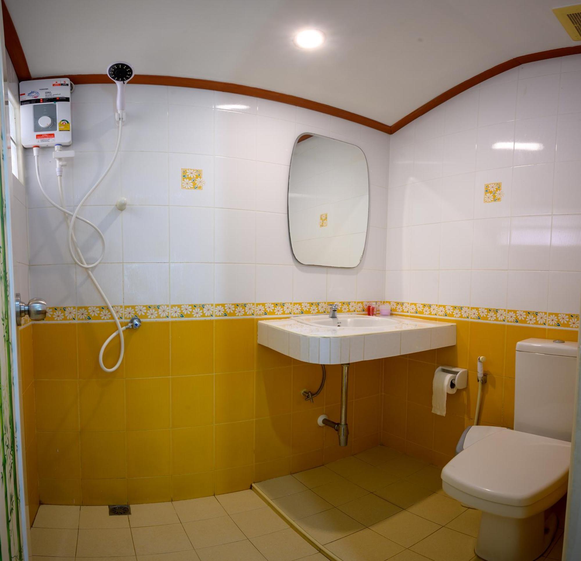 Hotel Halo Sea Koh Larn Pattaya Zewnętrze zdjęcie